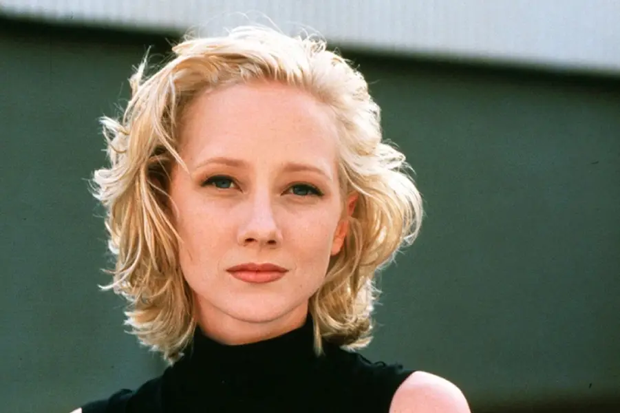 Atriz Anne Heche Morre Aos 53 Anos Portal Da Floresta 