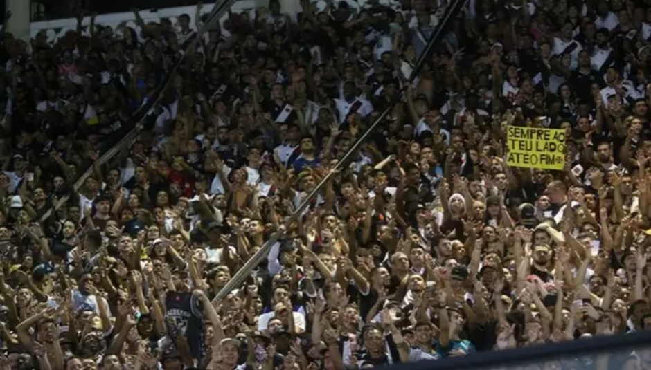 10-10-22 Torcida do Vasco patrimônio imaterial