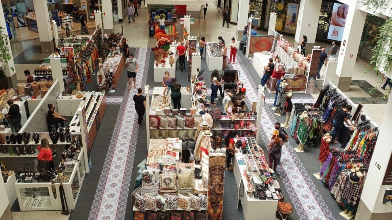 1-11-22 Feira-Internacional-de-Artesanato