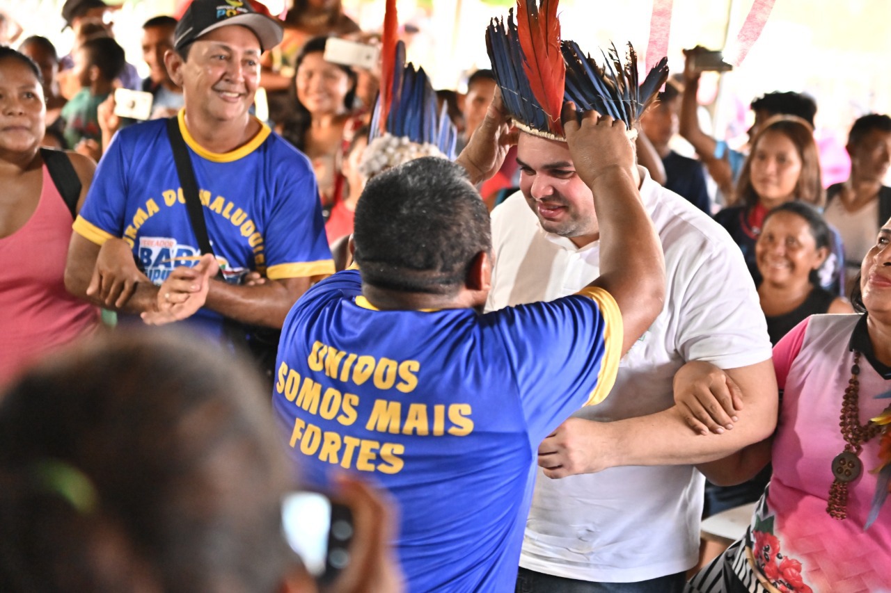 22-1-23 Robero Cidade com indígenas