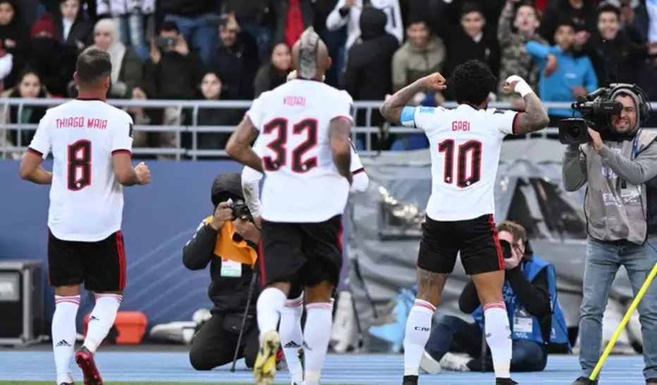 Em jogo de três pênaltis e expulsão, Flamengo fica em 3º no Mundial