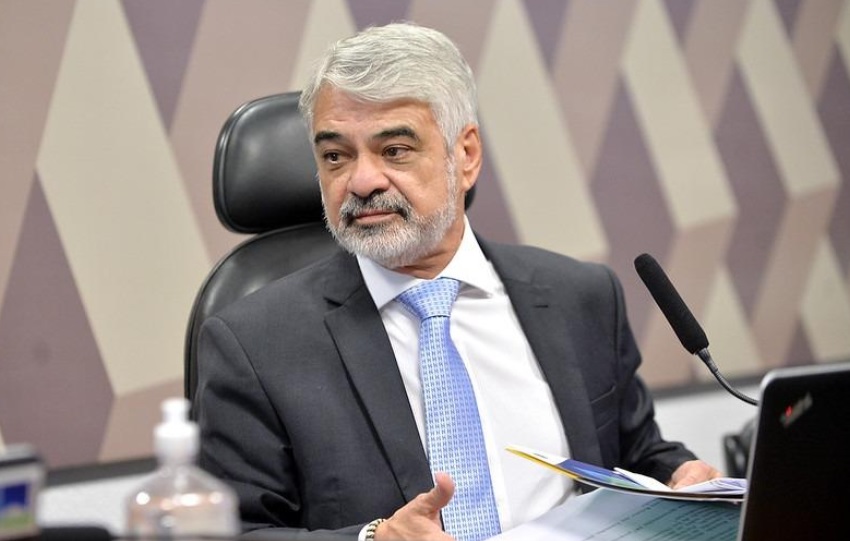 5-2-23 Humberto Costa quer apuração Michele Bolsonaro