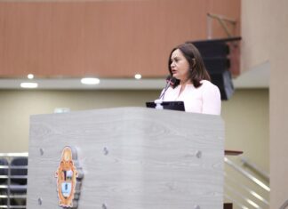 Na semana da Mulher, Professora Jacqueline conscientiza sobre violência política de gênero