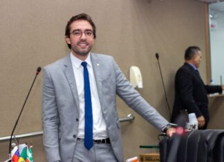 Deputado Thiago Abrahim apresenta Projeto de Lei para combater etarismo no Amazonas