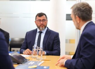Wilson Lima reúne com BID e reforça compromisso do Estado em levar água tratada à população
