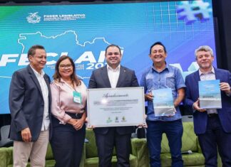 Roberto Cidade ressalta importância da Aleam para o interior durante encerramento do Feclam