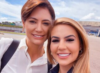 Débora Menezes entrega Título de Cidadã do Amazonas à Michelle Bolsonaro