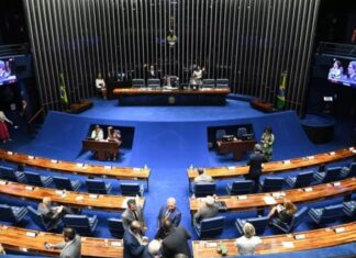 Após reações contra PL, Senado discute aborto e resolução do Conselho Federal de Medicina
