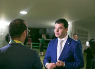 Bancada do Amazonas diverge em pontos ligados à Educação no texto da Reforma Tributária