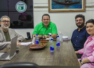 Wilker Barreto firma compromisso com Instituto de Arquitetos do Brasil no Amazonas
