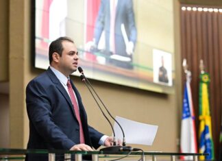 Roberto Cidade cobra mais agilidade da Águas de Manaus no restabelecimento do fornecimento de água