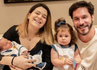 Viih Tube pensou que fosse morrer após parto de Ravi: ‘Achava que não sairia da UTI’