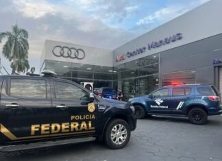 PF faz operação contra organização criminosa por fraudes fiscais com carros de luxo