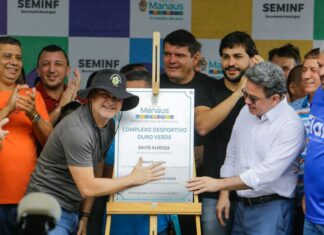 ‘Estamos transformando Manaus’, diz David Almeida na entrega de mais um complexo esportivo