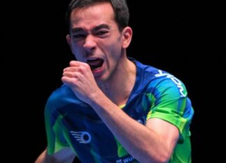 Calderano faz história, vence e é campeão da Copa do Mundo de Tênis de Mesa