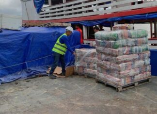 Operação Cheia 2025: Ajuda humanitária do Governo do Amazonas chega a Manicoré