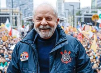 Lula diz que Ancelotti é bom técnico, mas que problema da seleção é a safra de jogadores