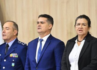 Prefeito David Almeida prestigia posse de novas desembargadoras
