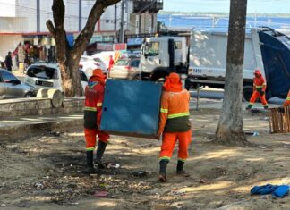 ‘Mutirão no Bairro’ no Centro recolhe mais de 520 toneladas de lixo e reforça limpeza urbana na primeira semana