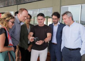 Prefeitura de Manaus recebe comitiva do Banco Mundial para tratar de investimentos em inovação