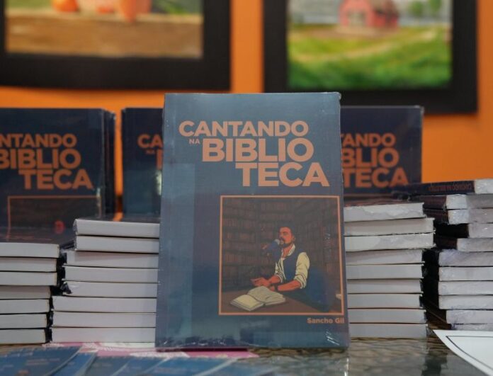 31-10-25 Cantando na Biblioteca_Sancho Gil
