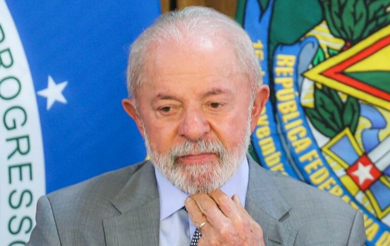 Congresso derruba metade dos vetos de Lula e muda dinâmica de governabilidade