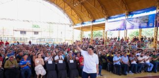 Eduardo Braga anuncia licitação para reconstrução e modernização do porto de Nhamundá