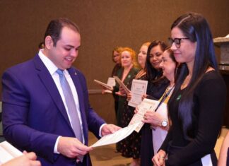 Roberto Cidade destaca compromisso da Aleam com capacitação cidadã nos 20 anos da Escola do Legislativo