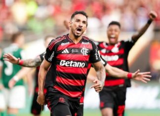 Flamengo vence o Palmeiras, conquista o tetra e se isola como maior campeão do Brasil na Libertadores