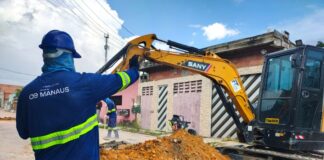 Obras de esgoto avançam no Jorge Teixeira e primeiras áreas entram em operação até o fim do ano