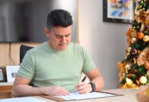 David Almeida destrava regularização histórica e garante direito à terra para moradores da zona Norte