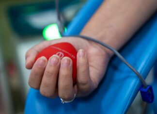 Atem promove campanha para reforçar estoques de sangue para o período de fim de ano