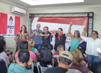 ‘Estou voltando pra casa’, diz Sabá Reis em ato de filiação e anúncio de assumir direção do PDT no AM