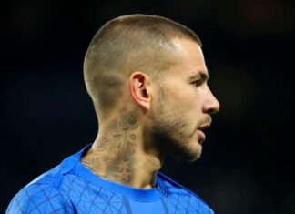 Campeão da Copa com a França é acusado de tráfico de pessoas e trabalho forçado, diz jornal