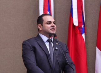 Roberto Cidade celebra promulgação de lei que agiliza licenças ambientais para a pavimentação BR-319