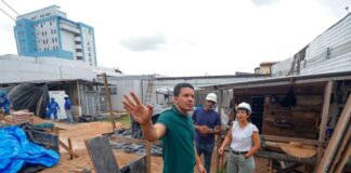 Delegado Péricles fiscaliza obras do telhado da Radioterapia da Fcecon e anuncia entrega para março