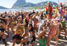 300 mil turistas estrangeiros entram no país durante o Carnaval