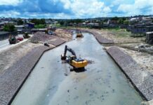 David Almeida acompanha obra no igarapé do Mindu e reforça redução de alagações na zona Leste de Manaus