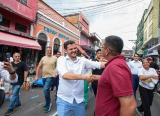 Renato Junior realiza primeiro ato da gestão próximo ao povo no mercado municipal Adolpho Lisboa