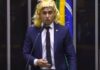 Justiça do DF anula condenação de Nikolas Ferreira por transfobia em discurso com peruca na Câmara