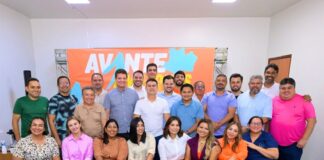 David Almeida apresenta pré-candidatos a deputado estadual do Avante no Amazonas