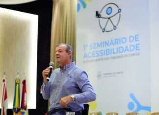 Lars Grael leva mensagem de superação e inclusão ao seminário de acessibilidade do TCE-AM