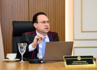 Procurador João Barroso é reconduzido à Procuradoria-Geral do MPC-AM para o biênio 2026-2028