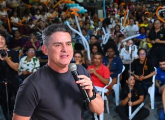 David Almeida sobe o tom, acusa Wilson Lima sobre recursos da UEA e promete formalizar denúncia