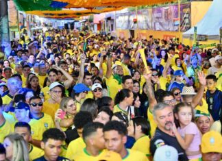 ‘As comunidades têm uma força extraordinária’, diz David Almeida em Rua da Copa no Morro da Liberdade