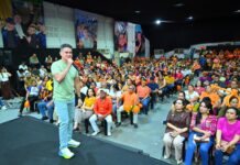 David Almeida reúne profissionais da educação infantil e especial para fortalecer plano de governo