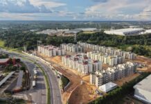 Eduardo Braga visita obras do Minha Casa, Minha Vida e faz balanço de moradias em construção no AM