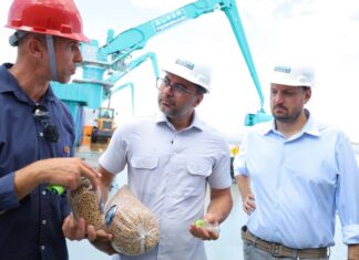 Wilson Lima visita novo porto privado de Itacoatiara e ressalta potencial logístico do Amazonas