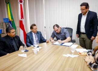 Roberto Cidade coordena reunião do Comitê Permanente de Enfrentamento a Eventos Climáticos