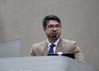 Bolsa Idiomas completa 13 anos de existência com mais de 150 mil beneficiados